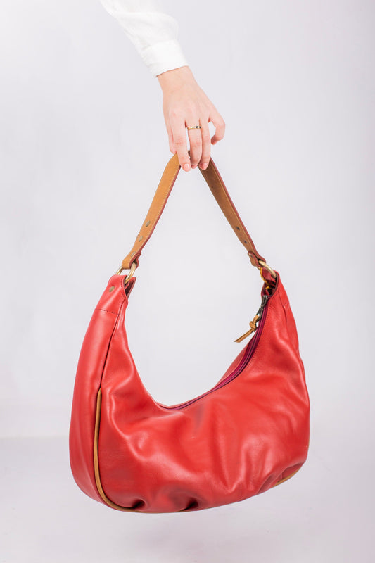 Crossbody Bucket Bag in Full-Grain Leather